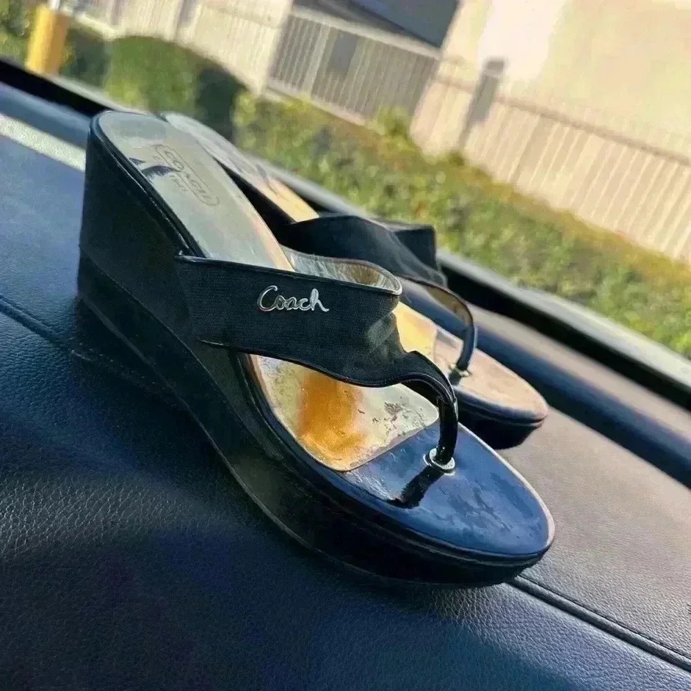 Vintage Coach shoes - Picture 2 of 3